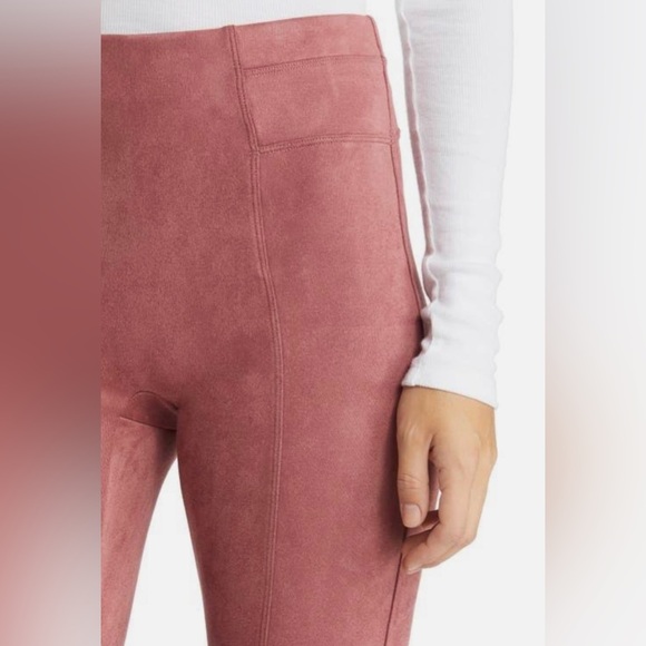 NEW SPANX - High Waist Faux Suede Leggings in Pink for Petite - Picture 3 of 8